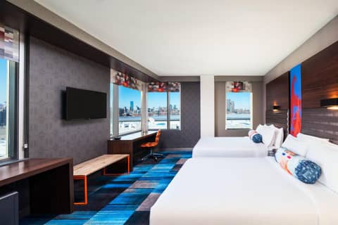 Aloft by Marriott Boston Seaport District — photo 8