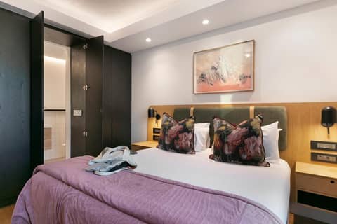 Latitude Aparthotel by Totalstay — photo 2