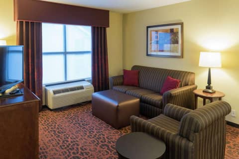 Hampton Inn & Suites Tampa-North — photo 2