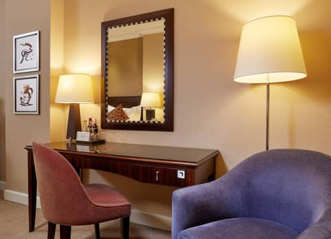 Corinthia Budapest — hotel room