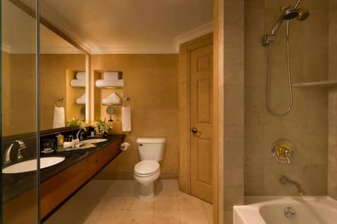Hotel Le Soleil by Executive Hotels — photo 3