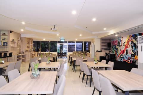 Graha SUMSEL — dining