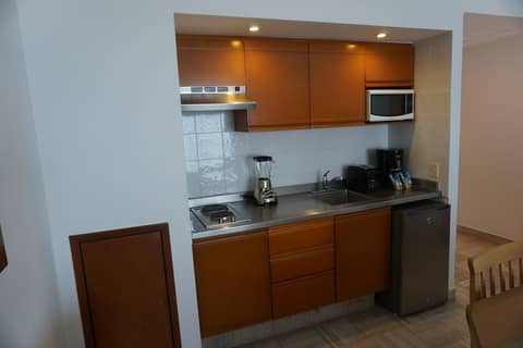 Ocean Breeze Nuevo Vallarta — kitchen