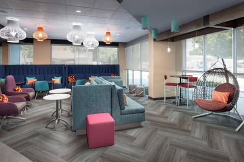 Tru By Hilton Miami West Brickell — photo 6