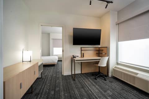 TownePlace Suites by Marriott Louisville Downtown — hotel room