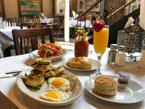 East Bay Inn, Historic Inns of Savannah Collection — photo 4