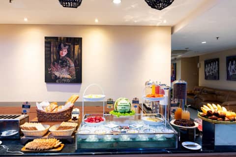 Atrium Premiere Hotel Yogyakarta Ambarukmo — photo 3