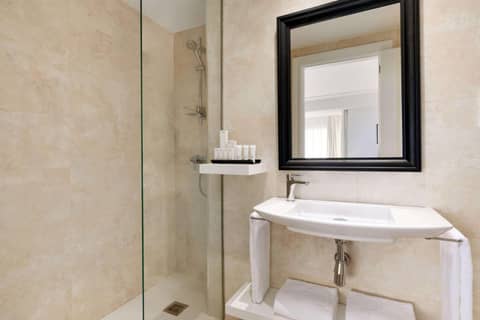 Hotel Avenue Louise Brussels Trademark Collection by Wyndham — photo 5