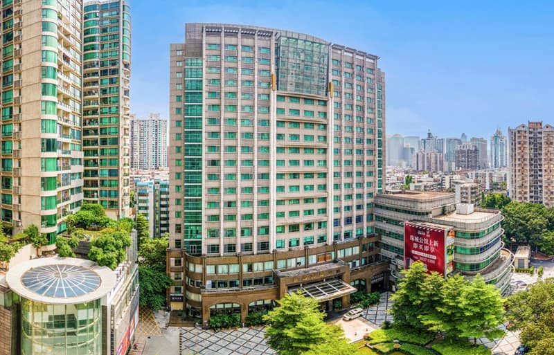 Grand International Hotel — building