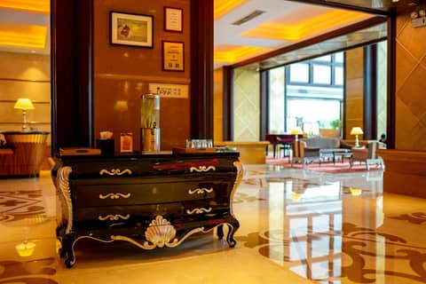 Grand International Hotel — photo 8