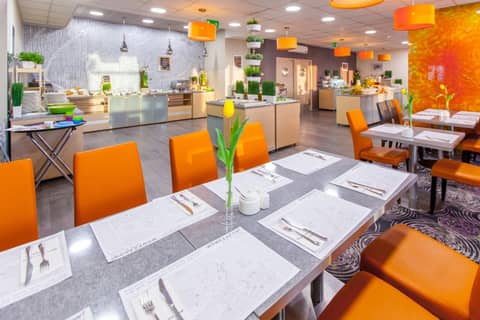 Galaxy Hotel — dining