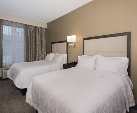 Hampton Inn and Suites Minneapolis University Area, MN — photo 7