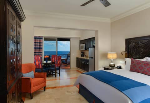 Pueblo Bonito Sunset Beach Golf & Spa Resort - All Inclusive — hotel room