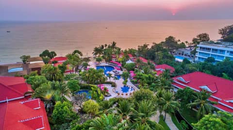 Wora Bura Hua Hin Resort & Spa — recepcion & lobby
