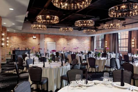 Foundry Hotel Asheville, Curio Collection By Hilton — dining