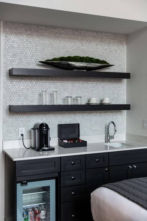 Foundry Hotel Asheville, Curio Collection By Hilton — kitchen