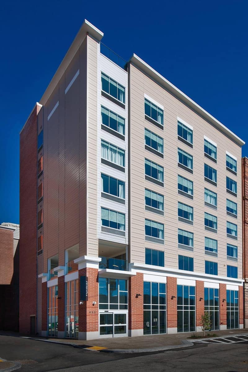 Fairfield by Marriott Pittsburgh Downtown — building