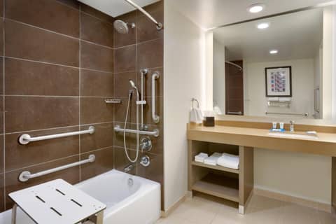 Hyatt House LA - University Medical Center — photo 6