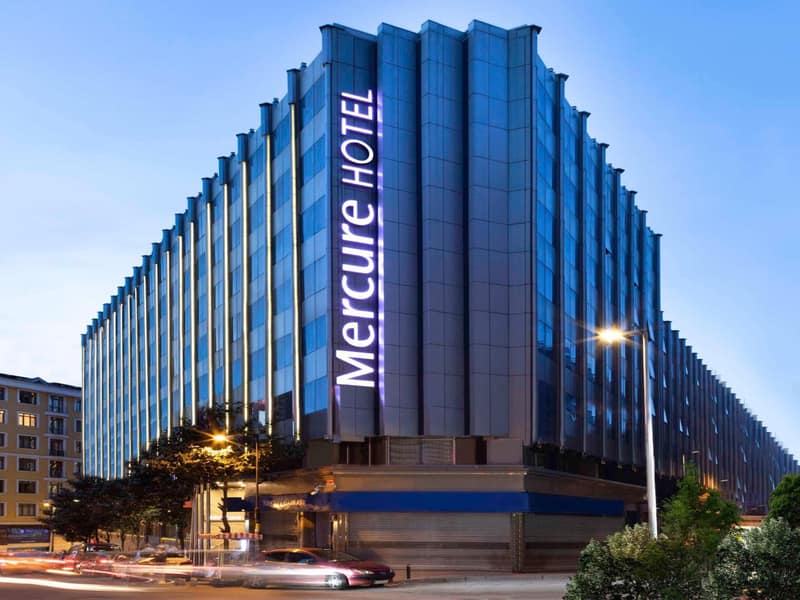Mercure Istanbul Bomonti — building