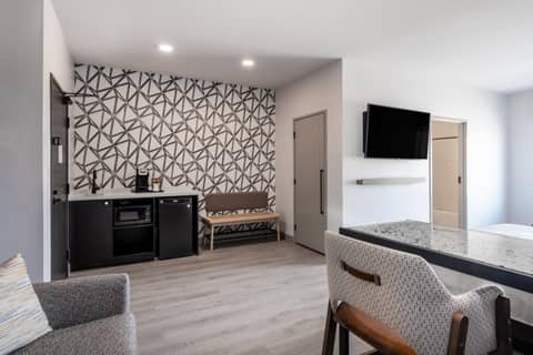 Atwell Suites Denver Airport - Tower Road by IHG — photo 4