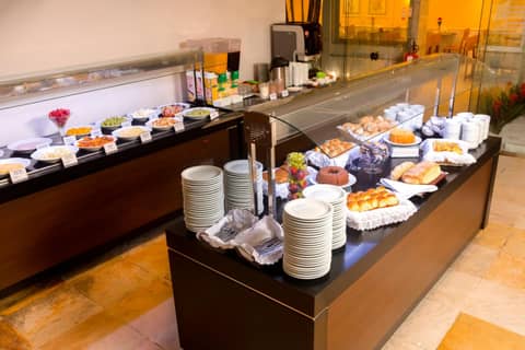 Savoy Othon Lite — dining