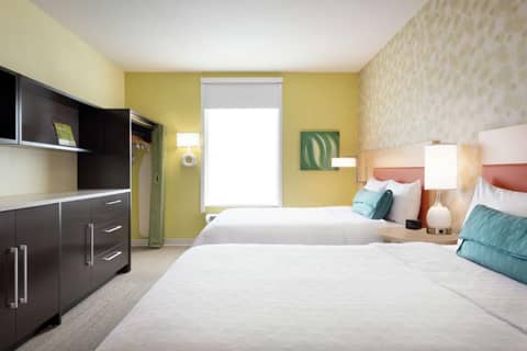 Home2 Suites by Hilton Cleveland Independence — hotel room