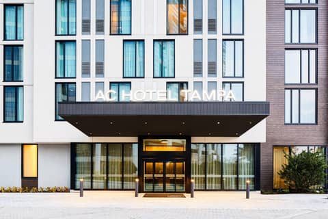 AC Hotel by Marriott Tampa Airport — photo 4