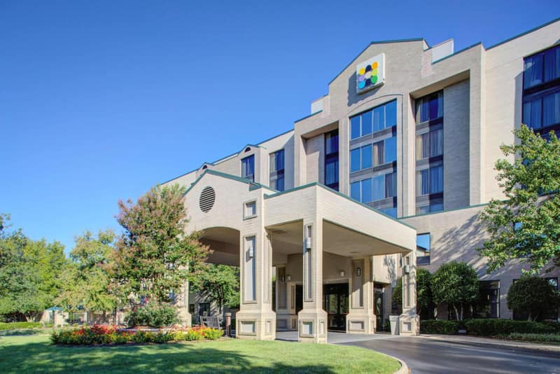 Hyatt Place Richmond Arboretum — building