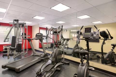 Country Inn & Suites by Radisson, Chester, VA — photo 4