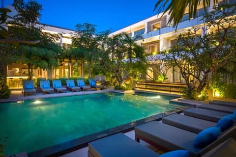 Eightfold Urban Resort — photo 2