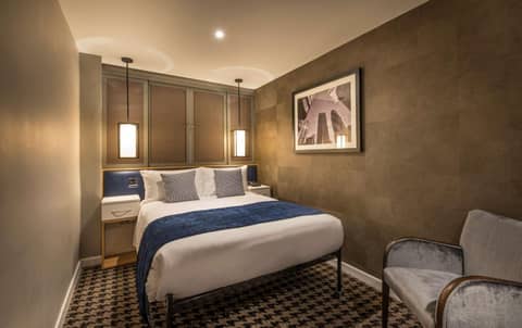 Hyde & Seek, London Hyde Park, a Tribute Portfolio Hotel — hotel room