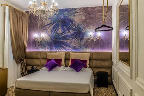 Ca' Pagan — hotel room