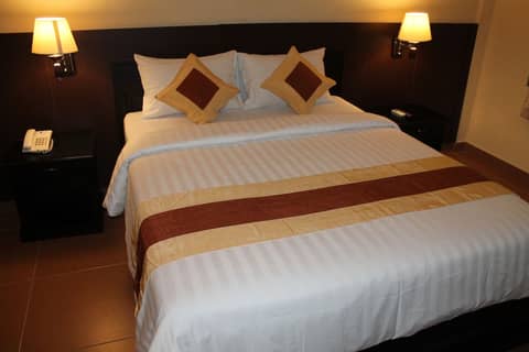 Bali Sandy Resort — hotel room