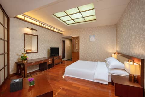 Century Plaza Hotel — photo 2