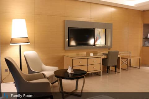 Grand Cosmopolitan Hotel — photo 3