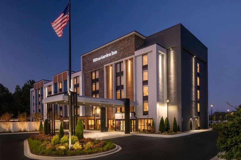 Hilton Garden Inn Asheville South — building
