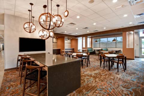 Fairfield Inn & Suites by Marriott Milwaukee North — photo 8