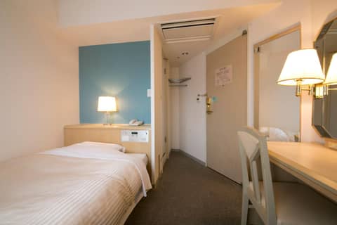 Shin Osaka Washington Hotel Plaza — photo 2