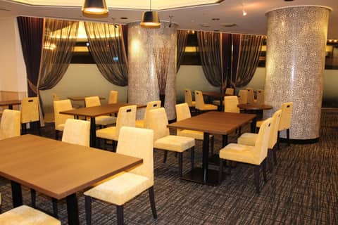 Shin Osaka Washington Hotel Plaza — photo 9