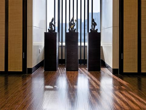 SSAW Boutique Hotel ShanghaiHongkou — hotel reception