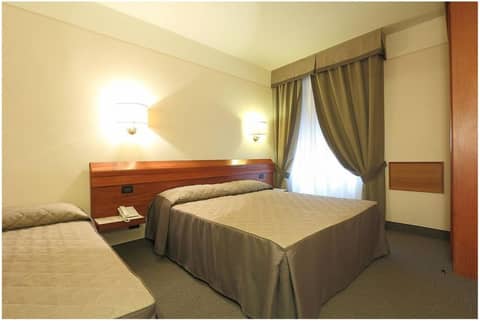 Arcadia GuestHouse — hotel room