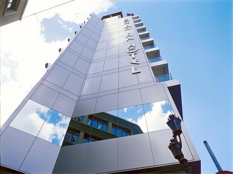 Dorian Inn - Sure Hotel Collection by Best Western — building