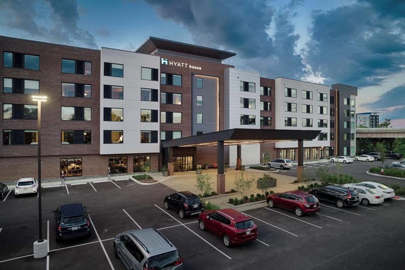 Hyatt House Columbus OSU Short North — building
