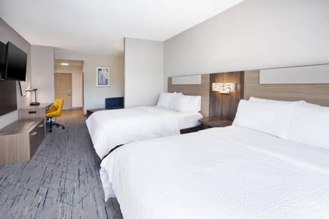 Holiday Inn Express & Suites Milwaukee NW - Park Place by IHG — photo 6