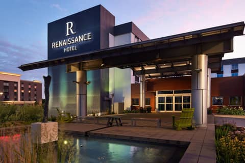 Renaissance Minneapolis Bloomington Hotel — photo 2