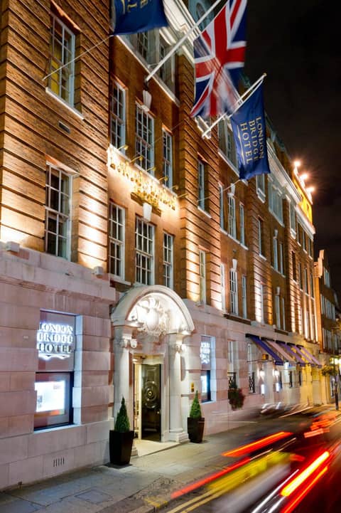 London Bridge Hotel — building