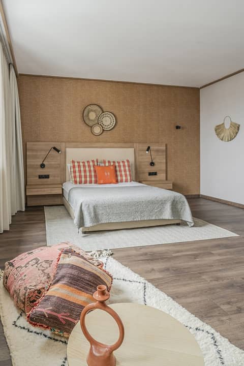 WorkNomads LAB Hotel-Coliving & Coworking — hotel room