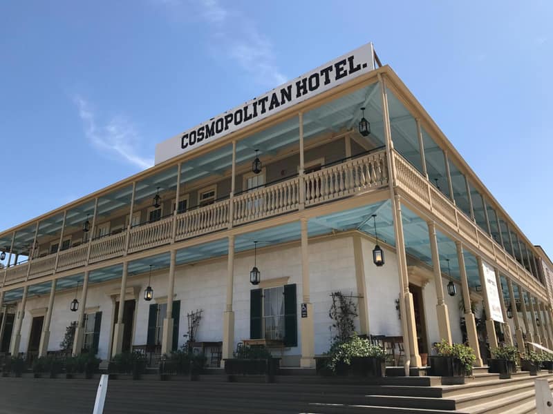Cosmopolitan Hotel — building