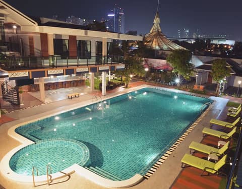 The Tamnan Pattaya Hotel & Resort — recepcion & lobby