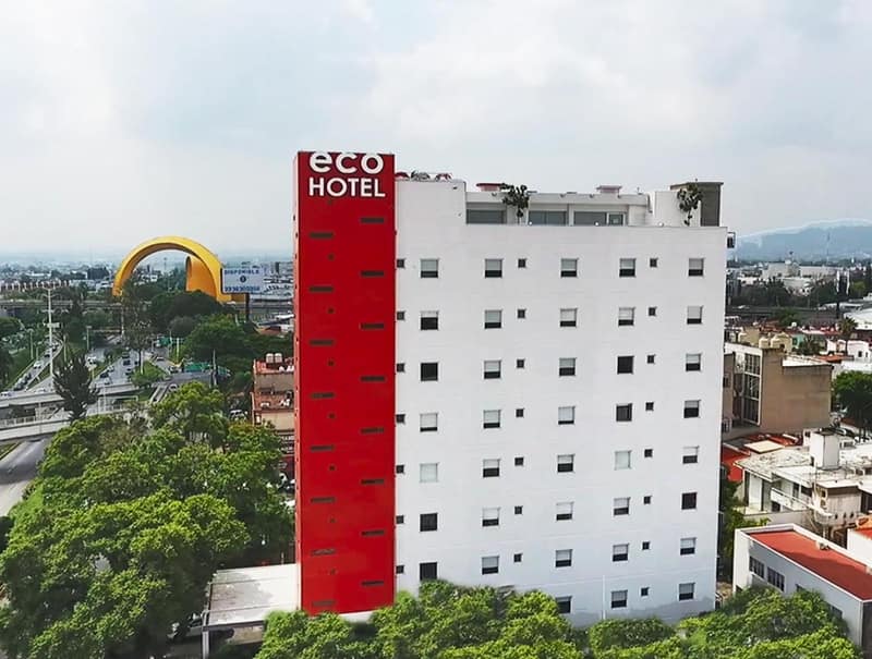 Eco Hotel Guadalajara Expo — building